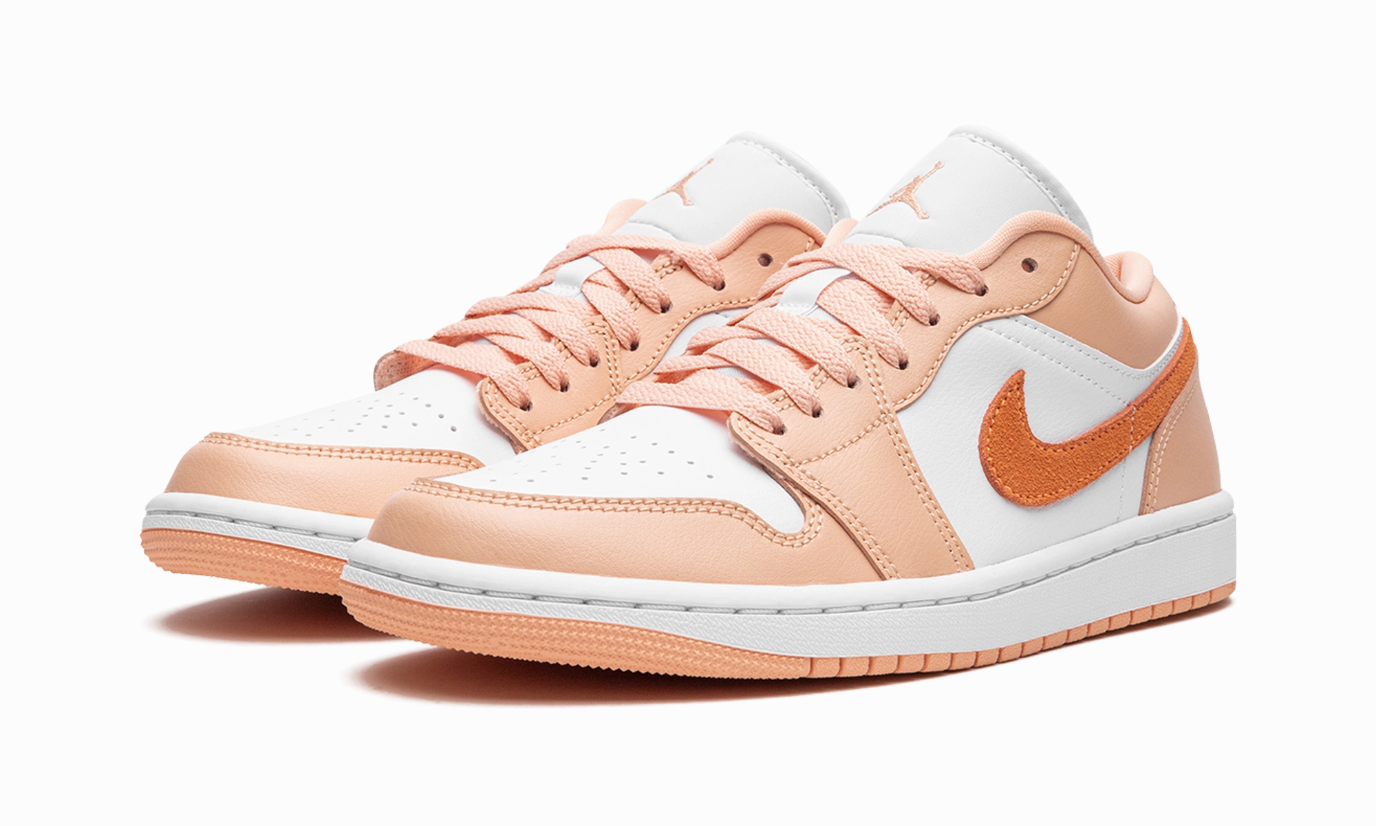AIR JORDAN 1 LO WMNS "Sunset Haze" Stylish grip