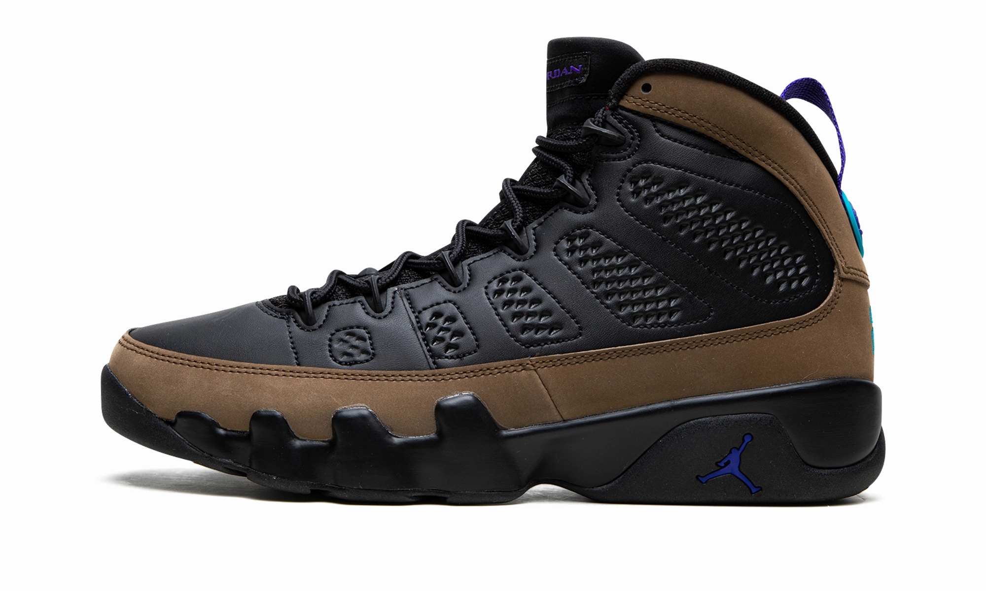 5K runs Air Jordan 9 "Olive Concord"