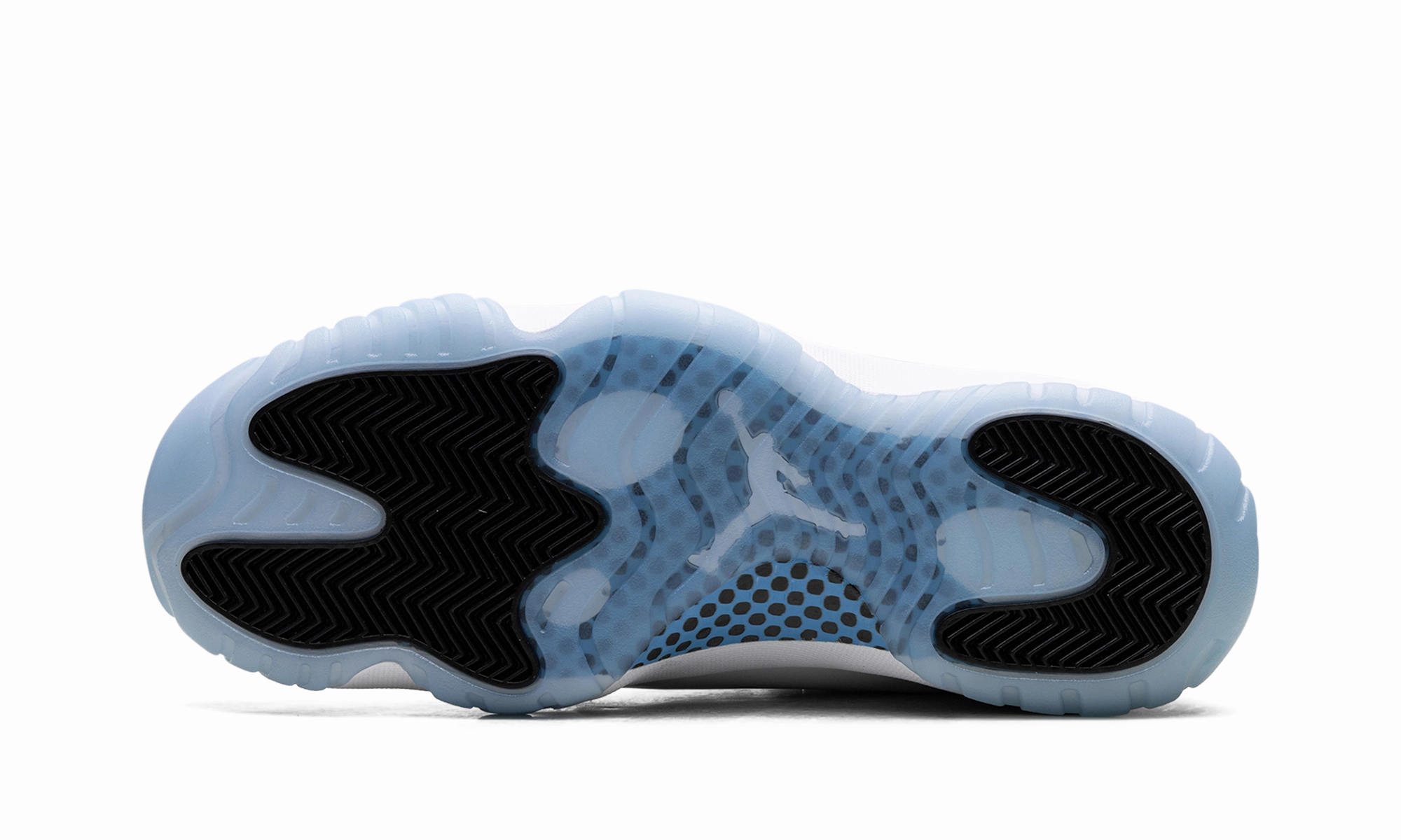 Air Jordan 11 Retro "Legend Blue" road - running