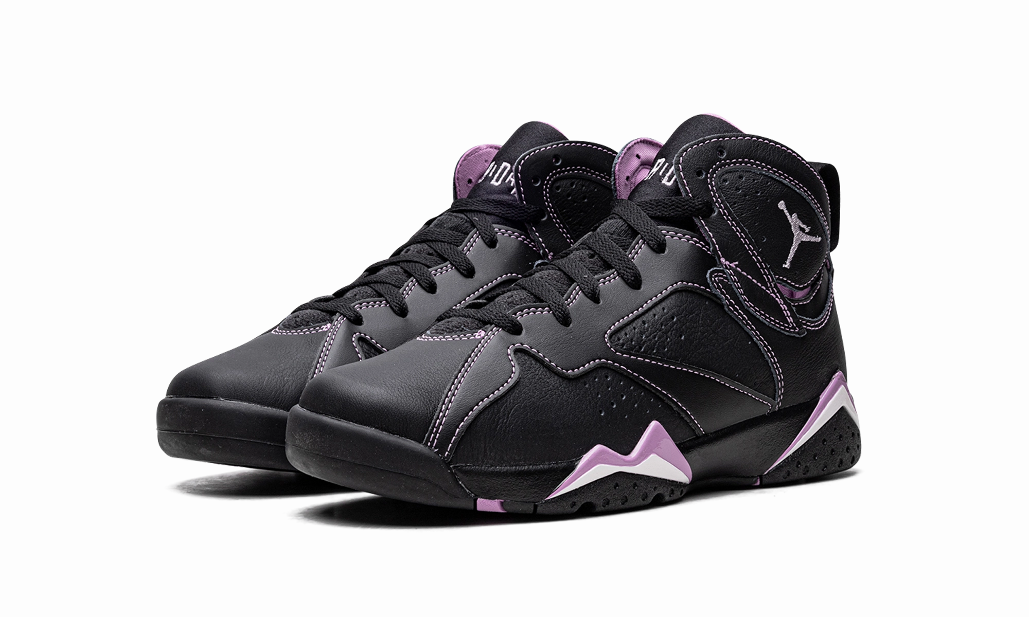 Light color option Air Jordan 7 GS "Barely Grape"