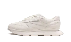 Classic Leather LTD WMNS "Cracked White" seamless upper running shoes Reliable Quality