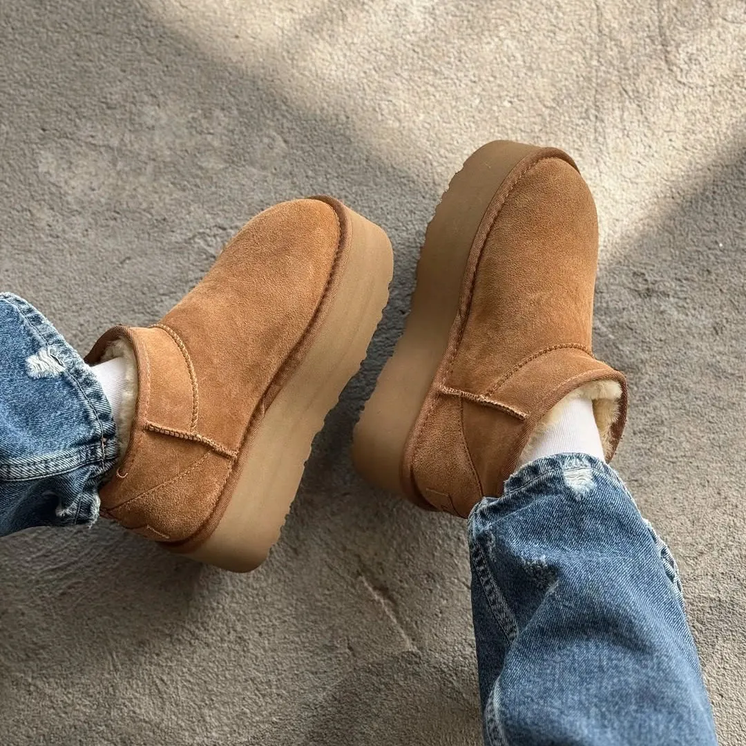 Fast Pick Photo Glow UGG Classic Ultra Mini Platform Boot Chestnut