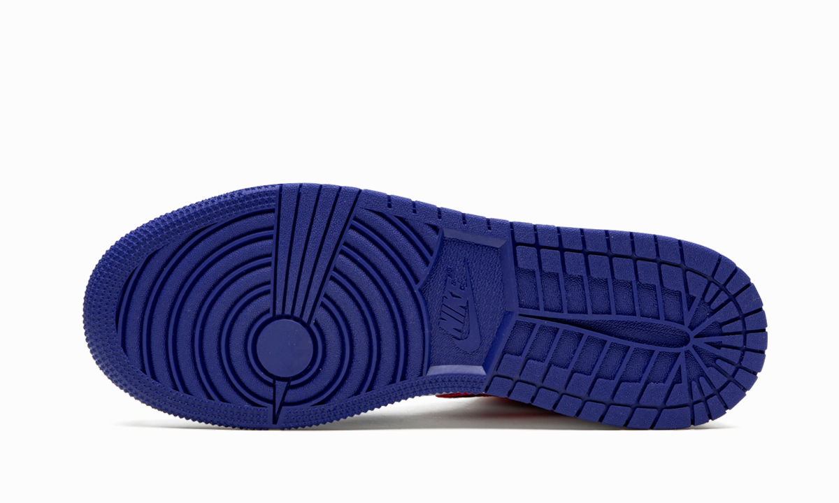 Walking Ease Air Jordan 1 Mid SE GS "Multicolor Swoosh"