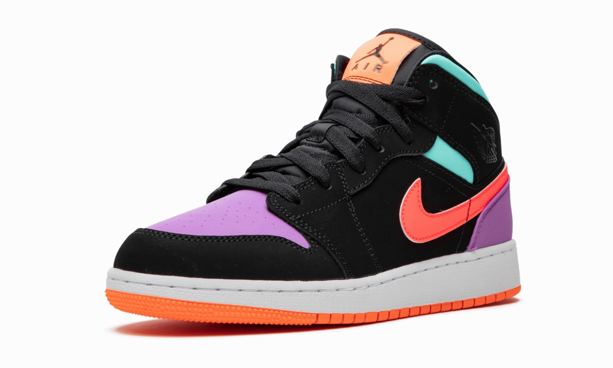 Air Jordan 1 Mid GS "Candy" Travel Comfort Neutral Wear