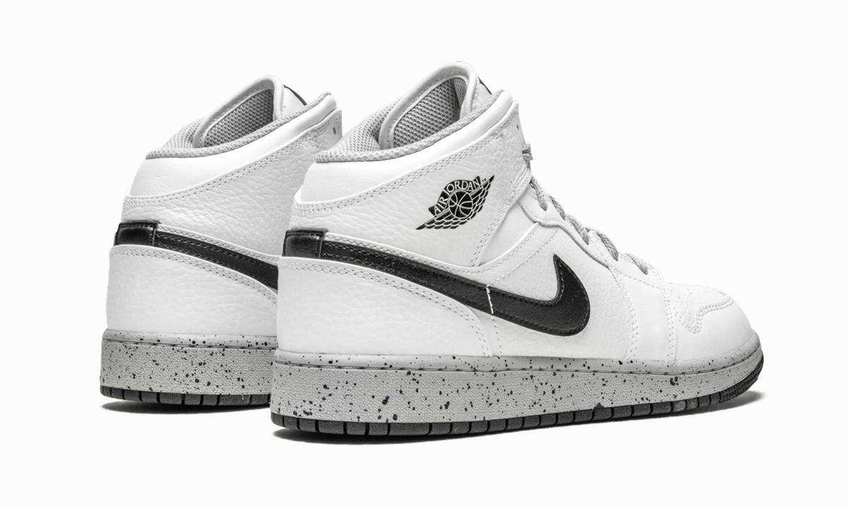 All terrain Free Motion Air Jordan 1 Mid GS