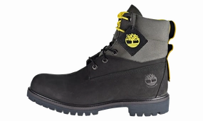 Warm And Comfortable Cold Trek 6 Inch Waterproof Treadlight "Black"