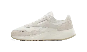 Running - specific Classic Leather 2400 "Vintage Chalk"