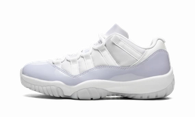Posture - correction AIR JORDAN 11 LOW WMNS "Pure Violet"