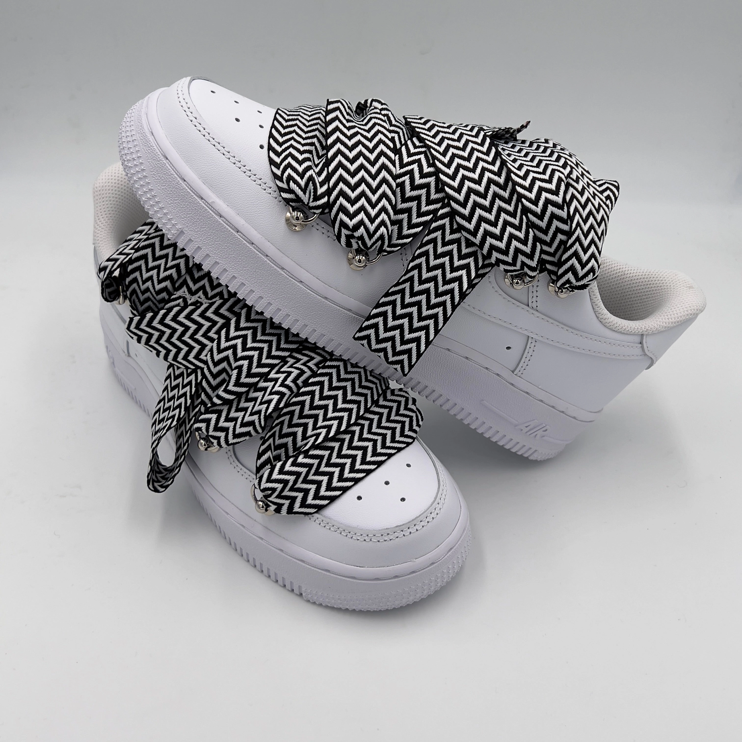 running accessory Nike Air Force 1 Lanvin Black &amp; White"