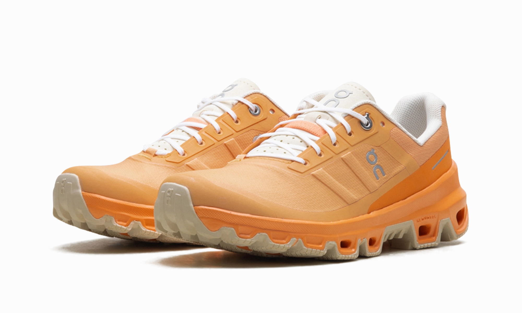 Cloudventure WMNS "Orange Copper" rural running shoes