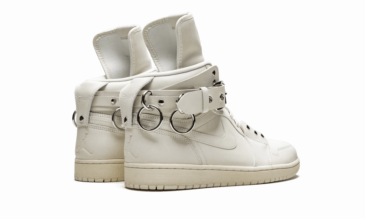 Air Jordan 1 High "COMME des Garons - White" Elevated traction Adjustable Fit