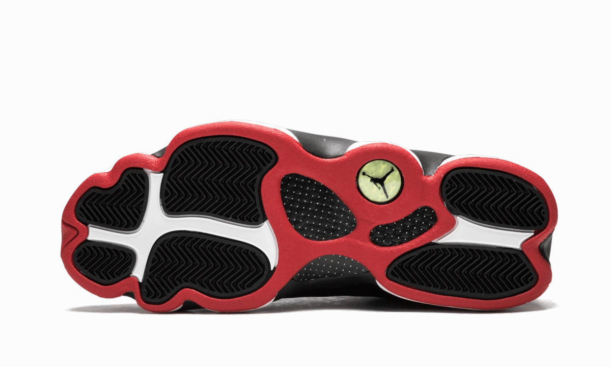 Air Jordan 13 Retro Low "Bred" Grip tech