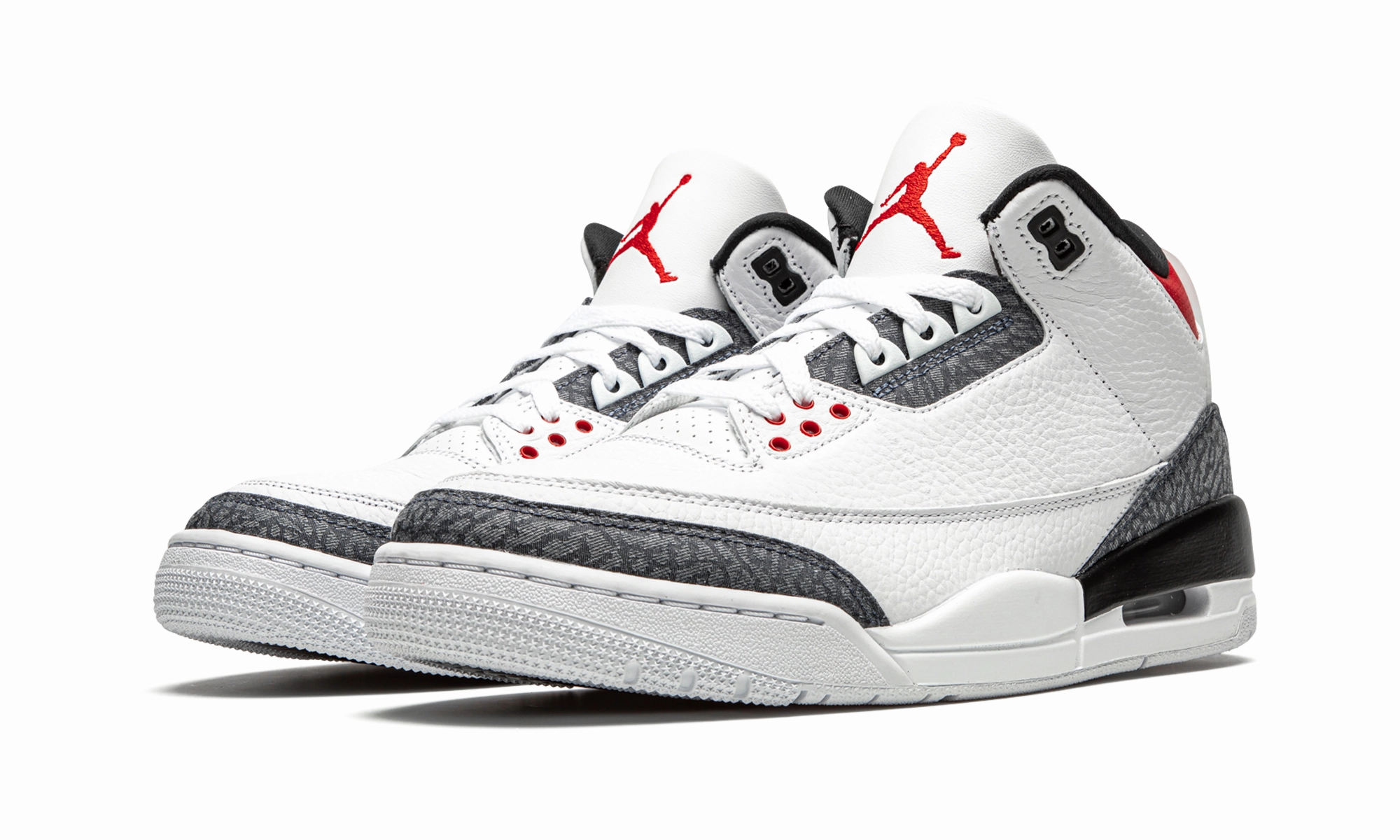 Style Play Air Jordan 3 Retro SE DNM "Fire Red Denim"