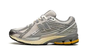 Smooth Move 1906R "Metallic Silver Yellow"