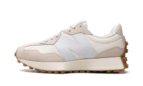 327 WMNS "Moonbeam Ice Blue" Run Meet