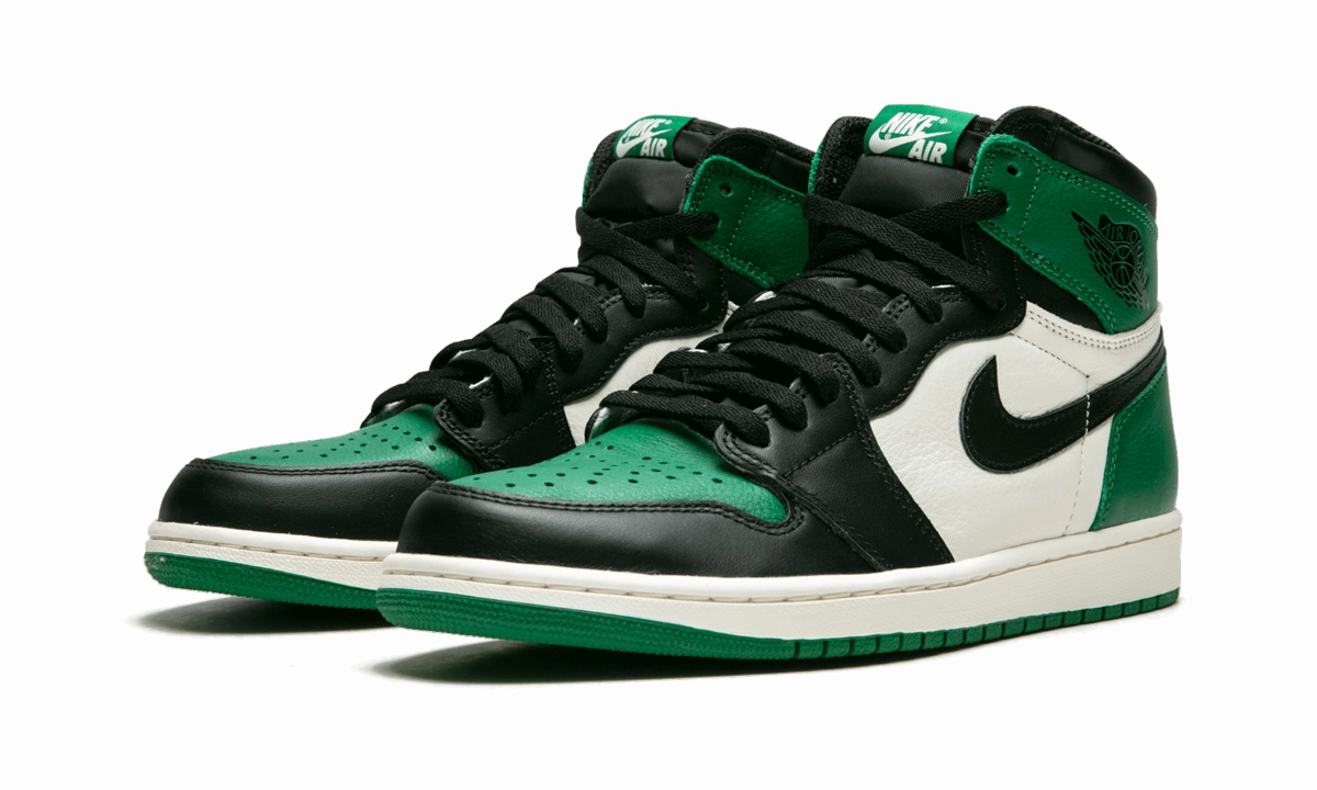Air Jordan 1 Retro High OG "Pine Green" Relaxed Fit Active Fit