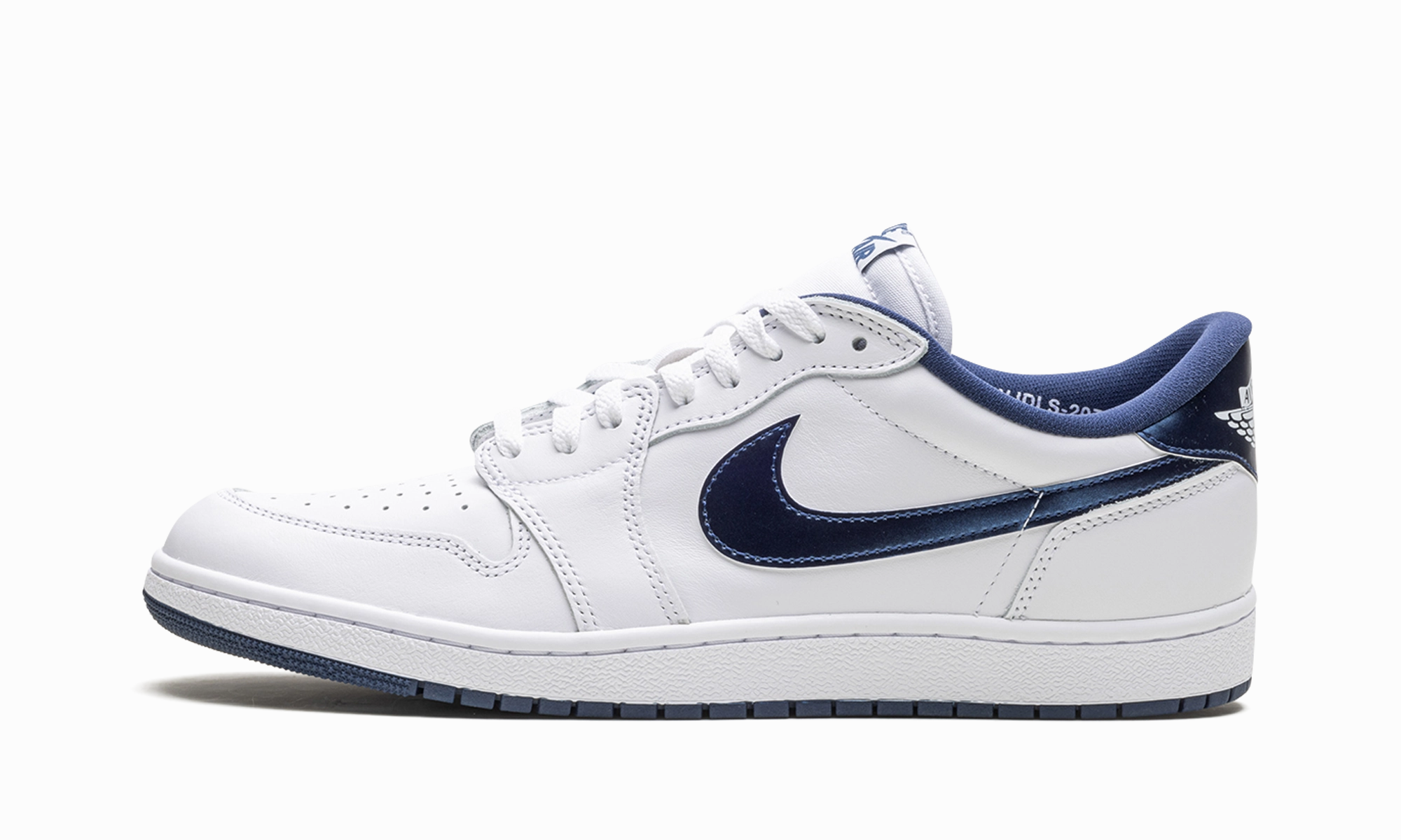 Flattering wear Classic Vibe Air Jordan 1 Low 85 "Metallic Navy"