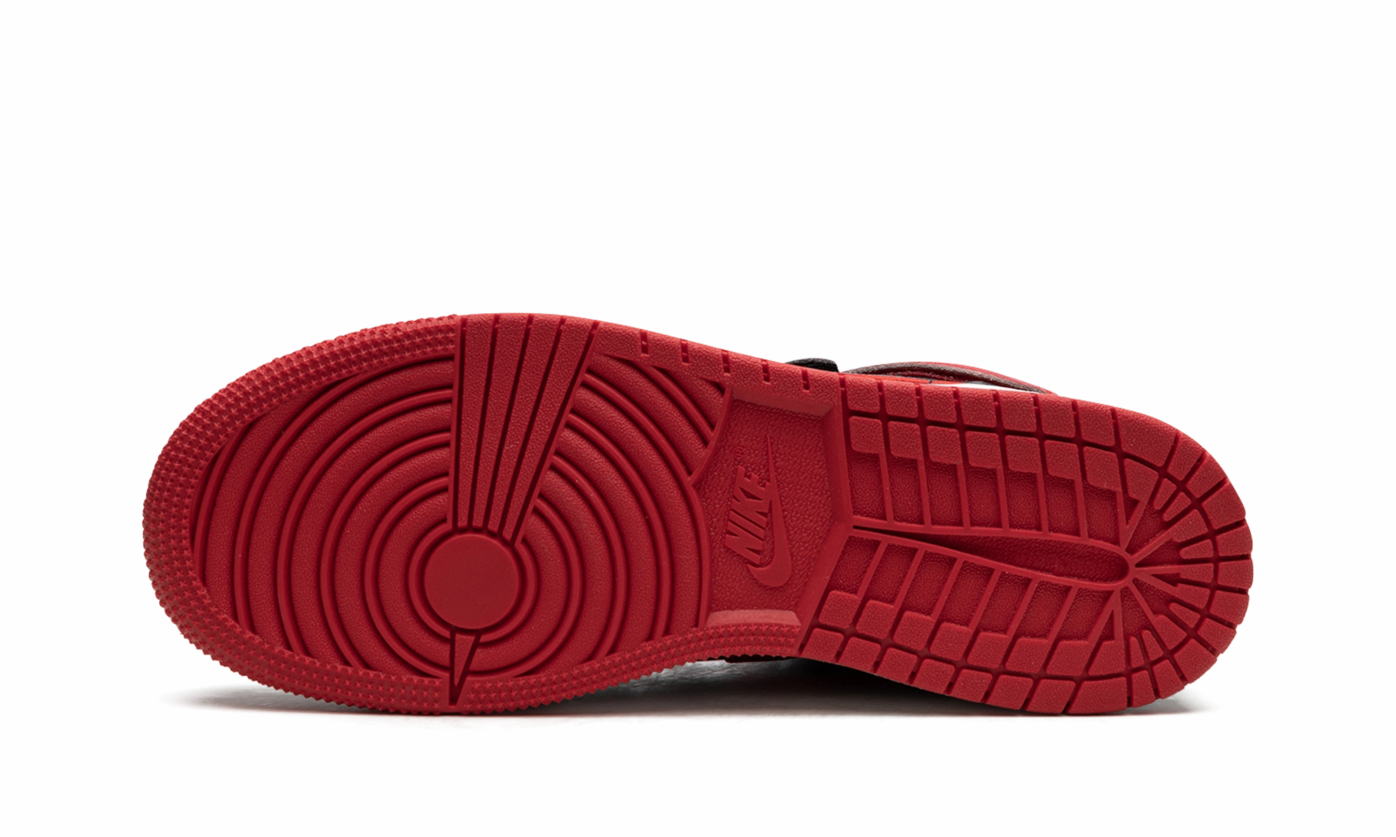 Air Jordan 1 High FlyEase GS "Bred" All-Day Ease