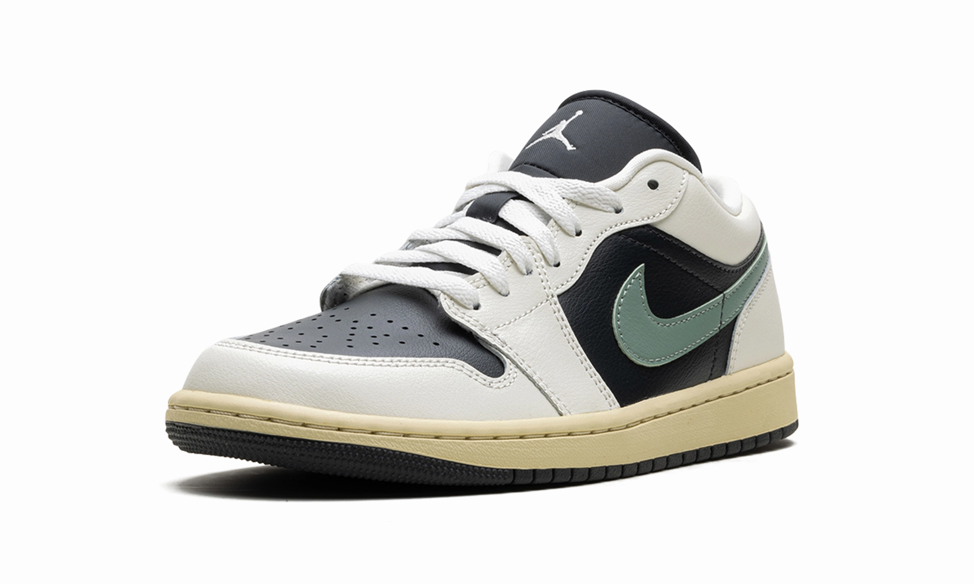 Padded materials Air Jordan 1 Low WMNS "Jade Smoke"