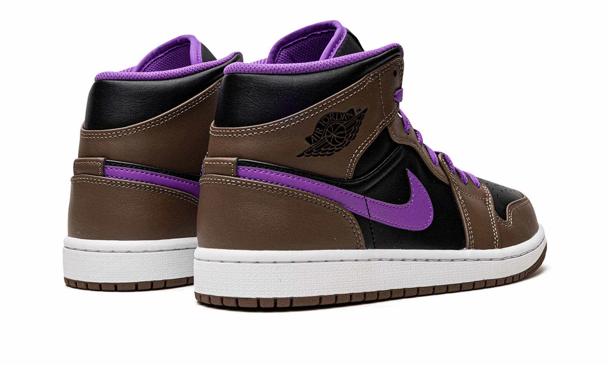 Air Jordan 1 Mid "Palomino" Refined performance