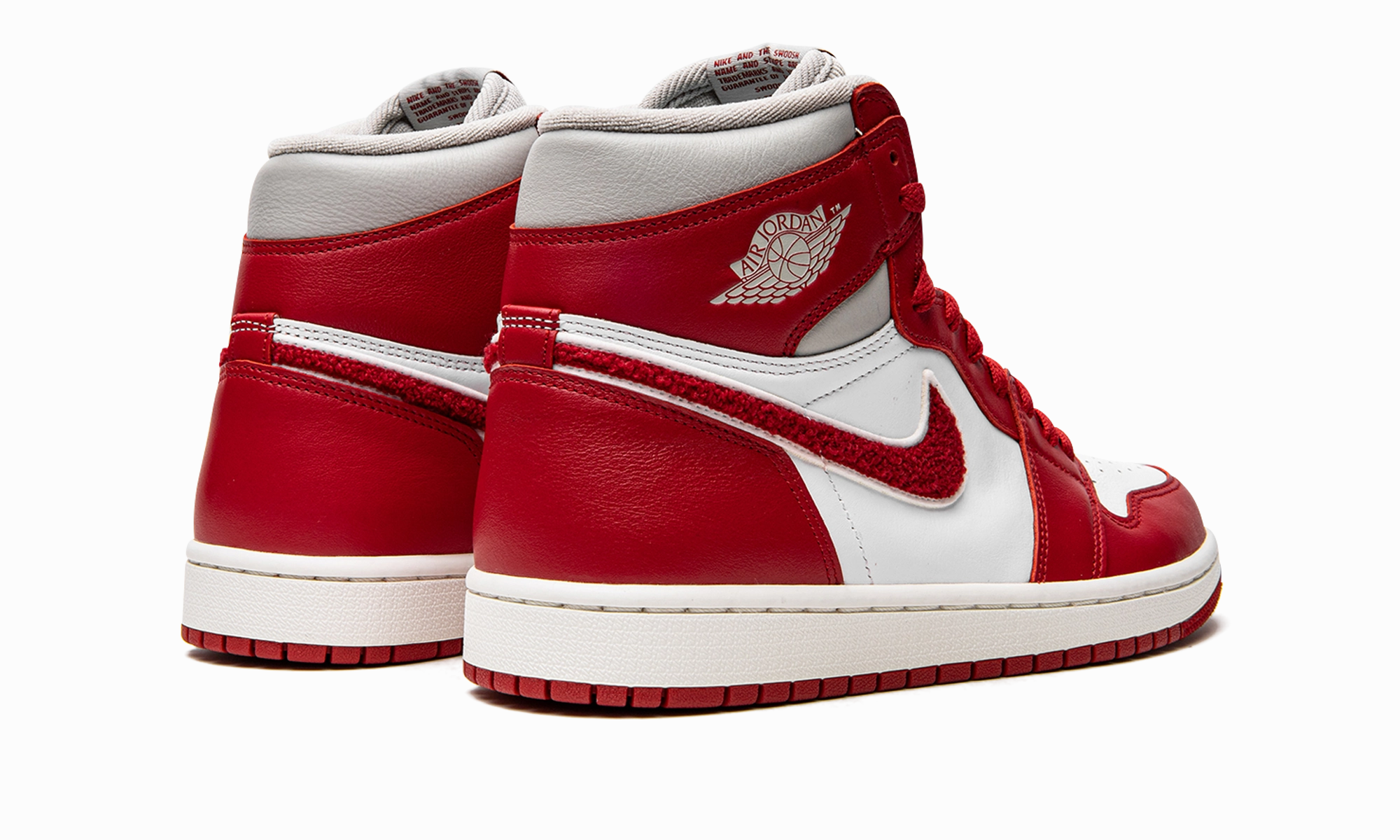 AIR JORDAN 1 HIGH OG WMNS "Newstalgia" Upgraded cushioning Outdoor Stroll