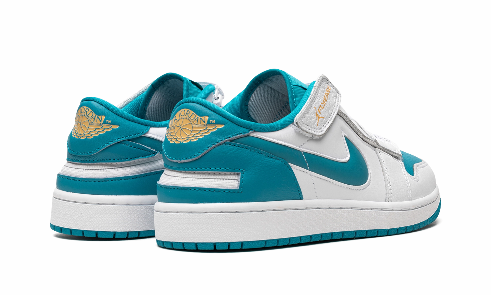 All-Weather Comfort Everyday Pace Air Jordan 1 Flyease Low "Aquatone"