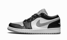 Air Jordan 1 Low "Light Smoke Grey" Smooth Design Plush Touch