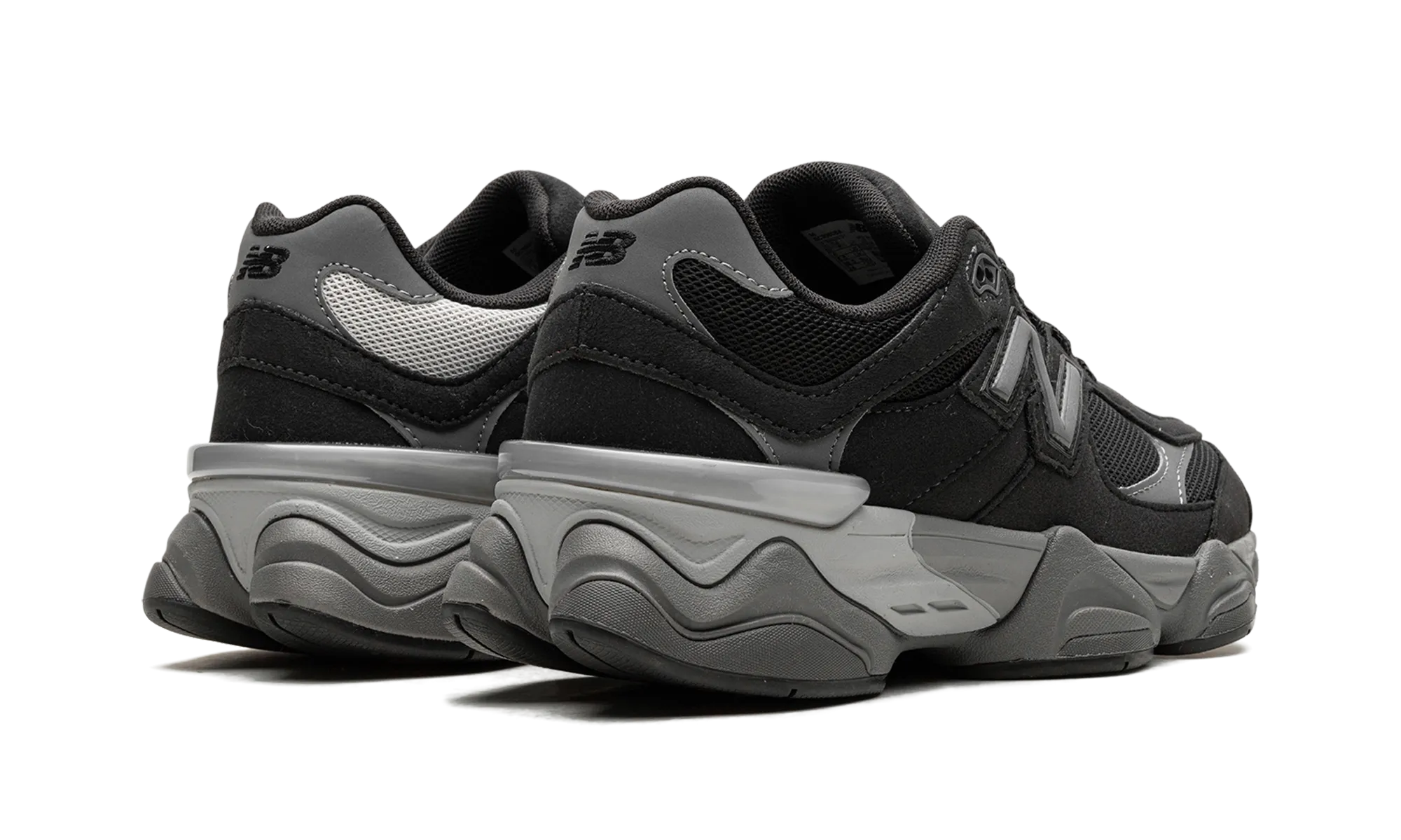 running with a slip - on design 9060 Big Kid "Black Castlerock"