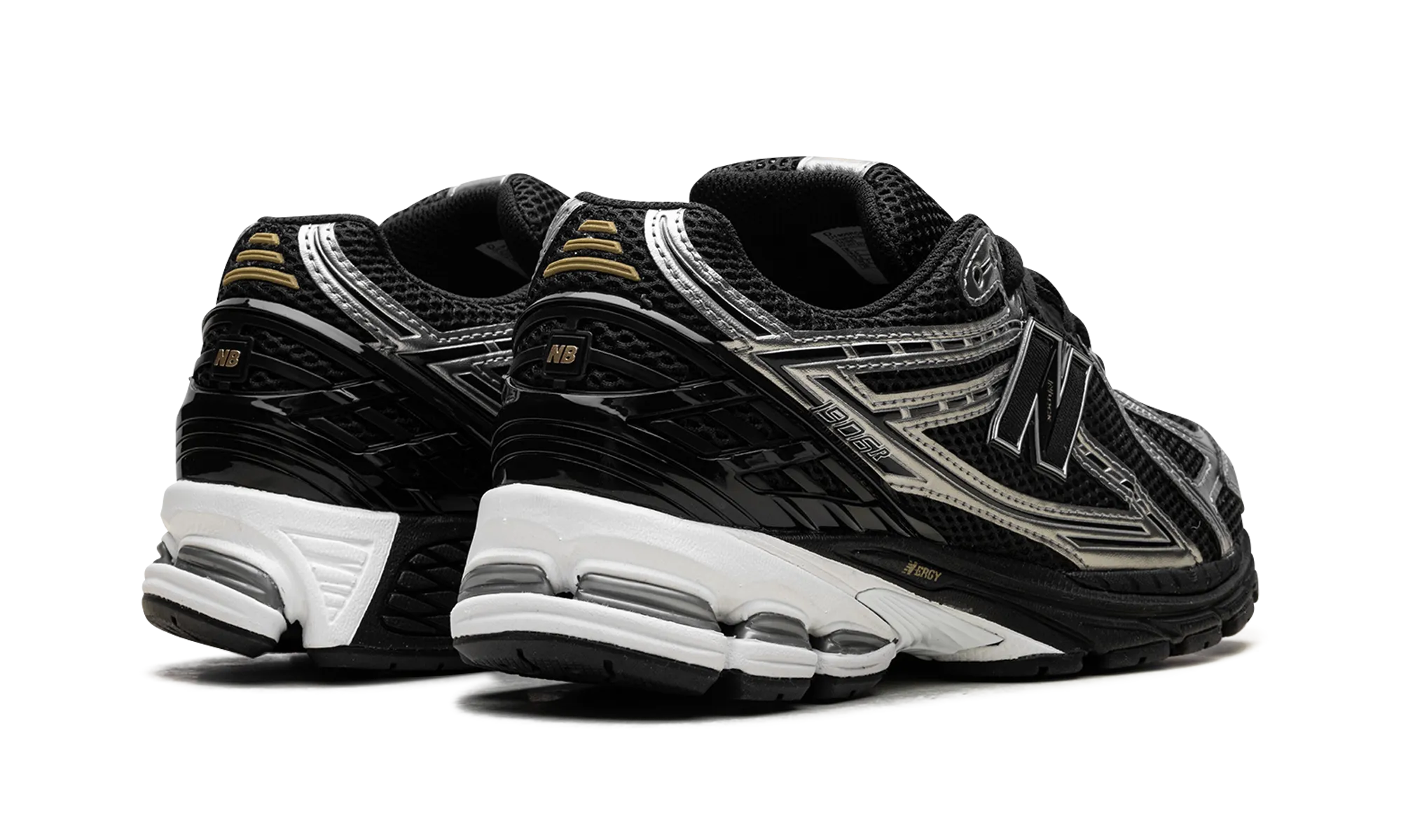 1906R "Black Grey White" Runway Pop River Path