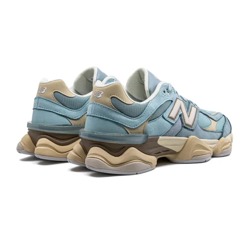 Minimal Weight New Balance 9060 Blue Haze