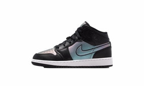 workout mode Air Jordan 1 Mid SE GS "Iridescent"