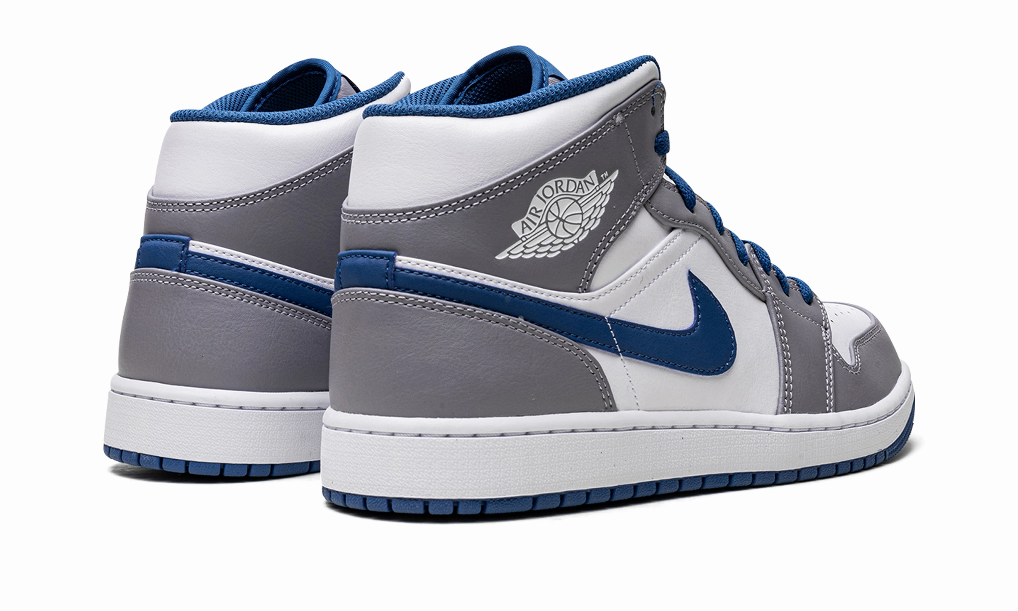 Air Jordan 1 Mid "True Blue" All-weather chic