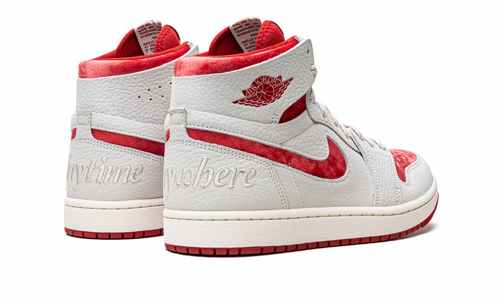 Fashion Layer Modern Flair AIR JORDAN 1 ZOOM CMFT 2 WMNS "Valentine's Day"
