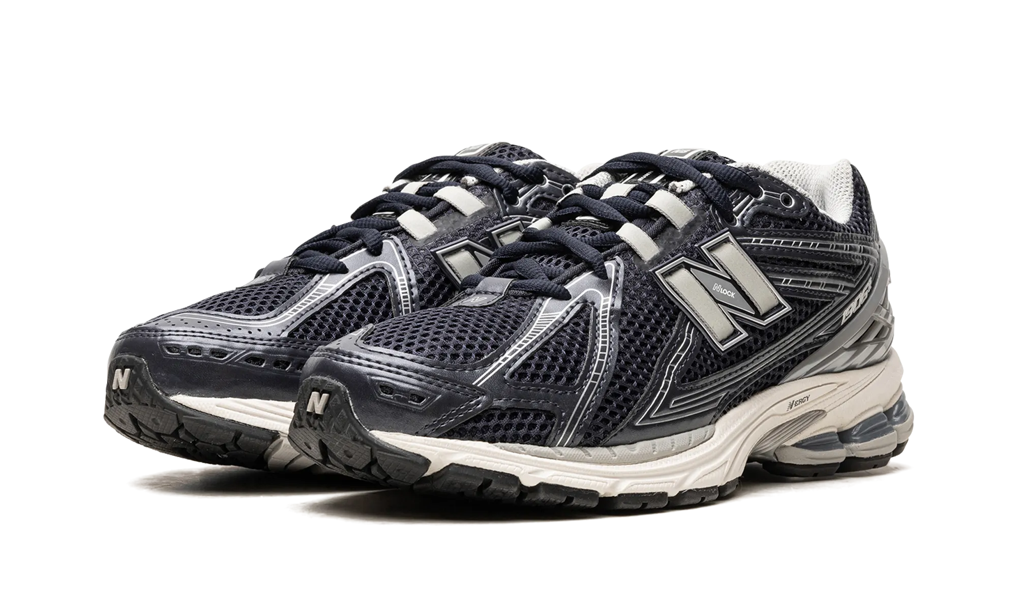 1906R "Eclipse" Family Out Star Jog