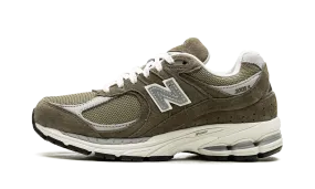 2002R "Footlocker Exclusive" Hiking Friendly Youth Style