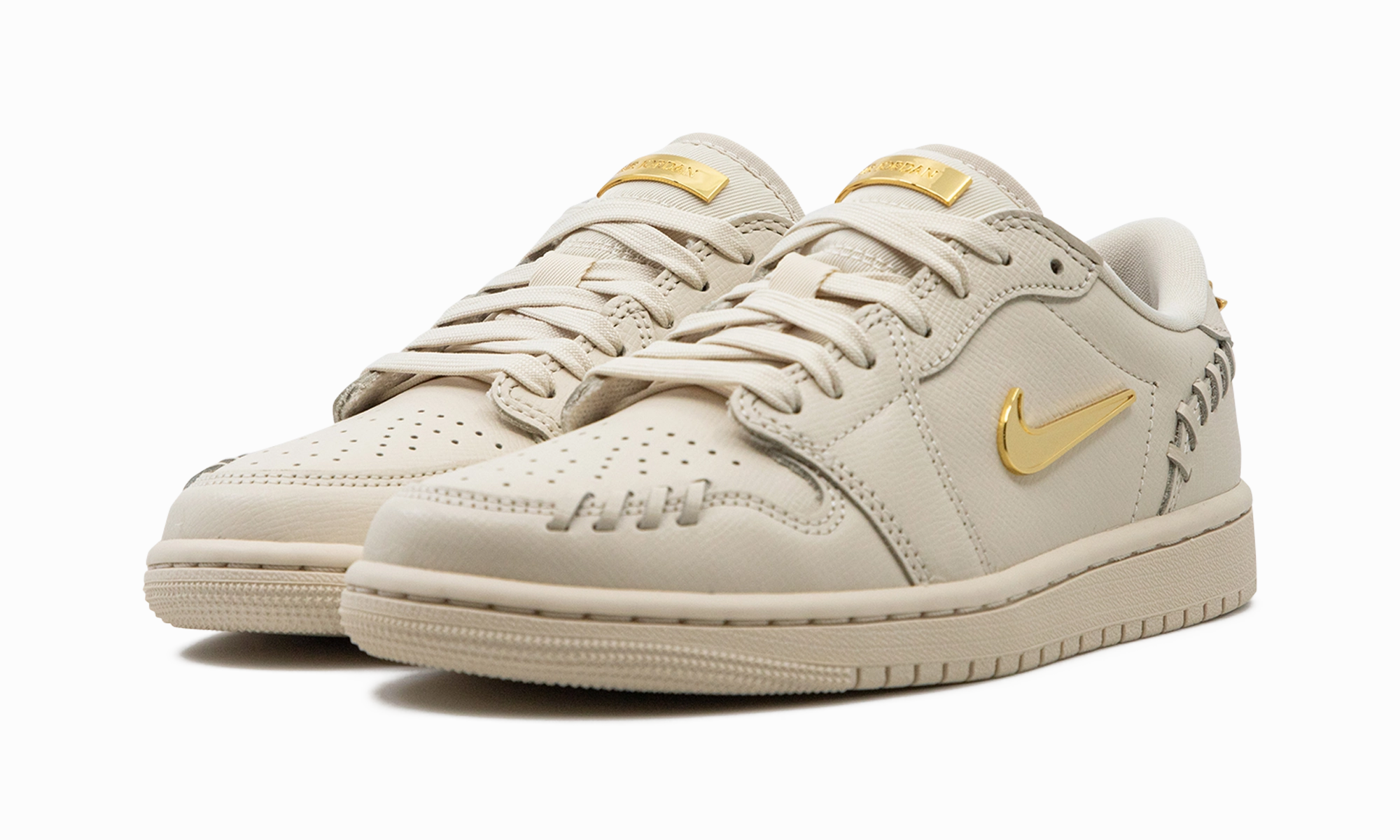 Sturdy Construction Air Jordan 1 Low WMNS "Method of Make - Legend Light Brown"