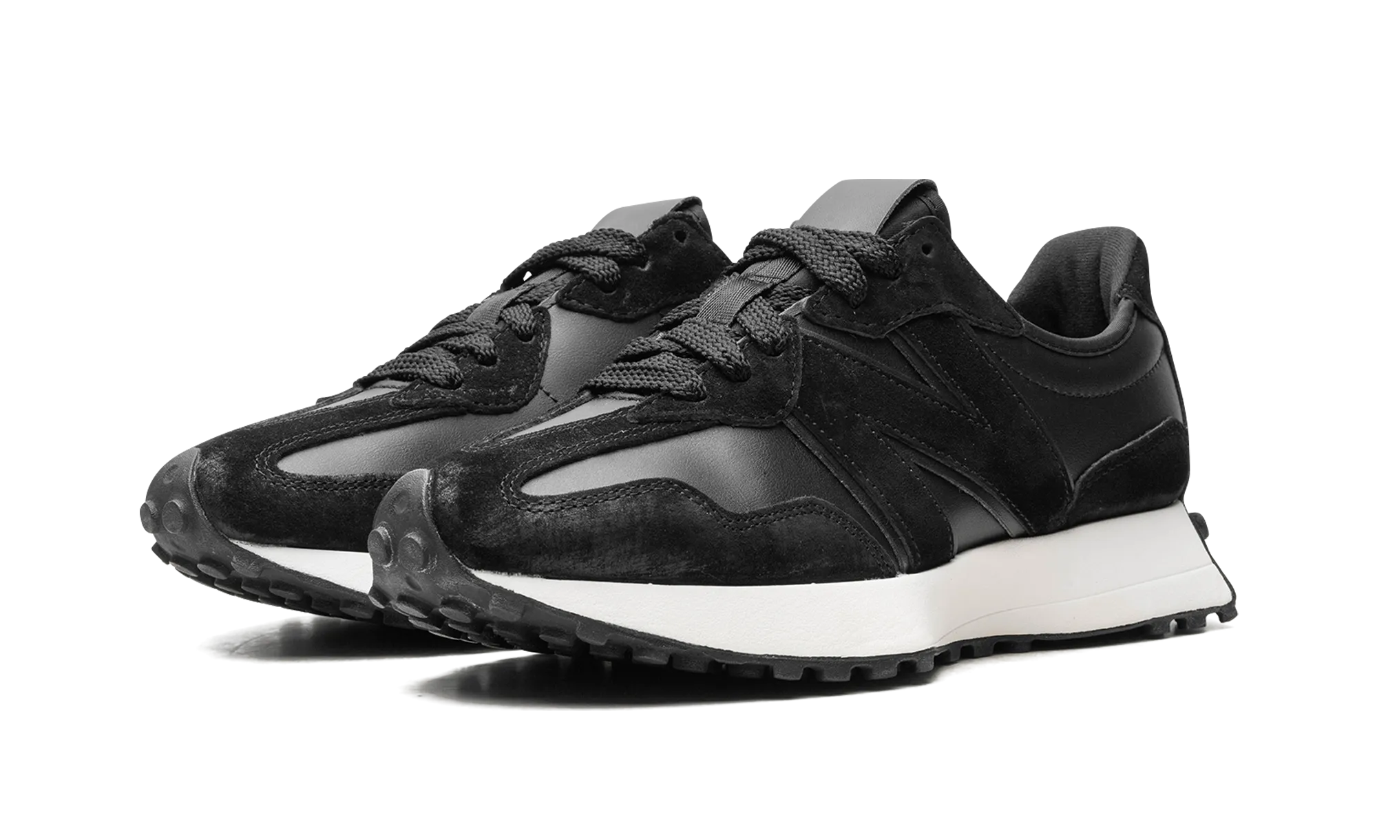 Pull Hike Lifestyle Fit 327 "Black"