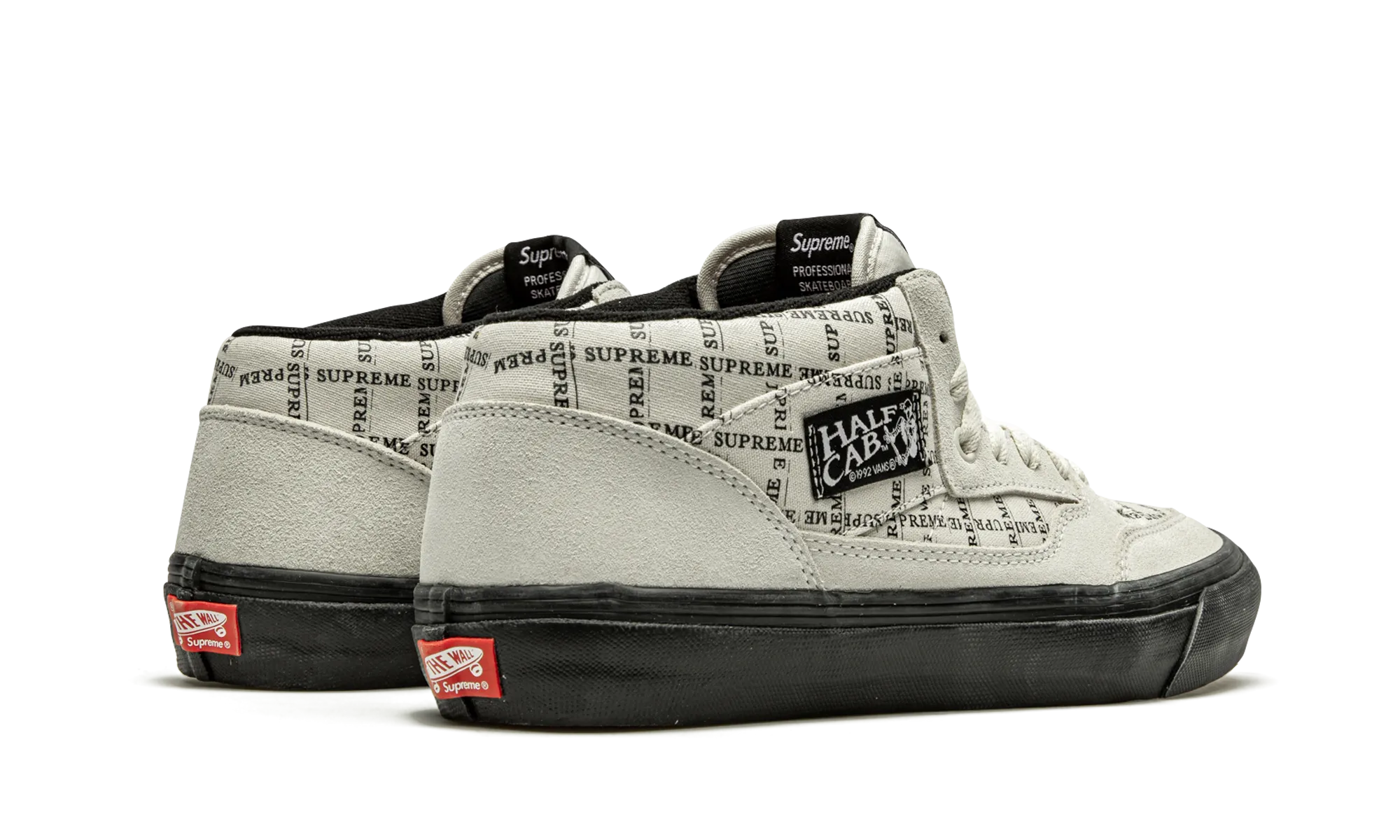 Drop Step Picnic Mood Half Cab Pro Supreme "Supreme - Grid Logo - White"