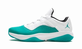 running in a levee area shoes cross - training AIR JORDAN 11 CMFT LOW WMNS "Emerald"