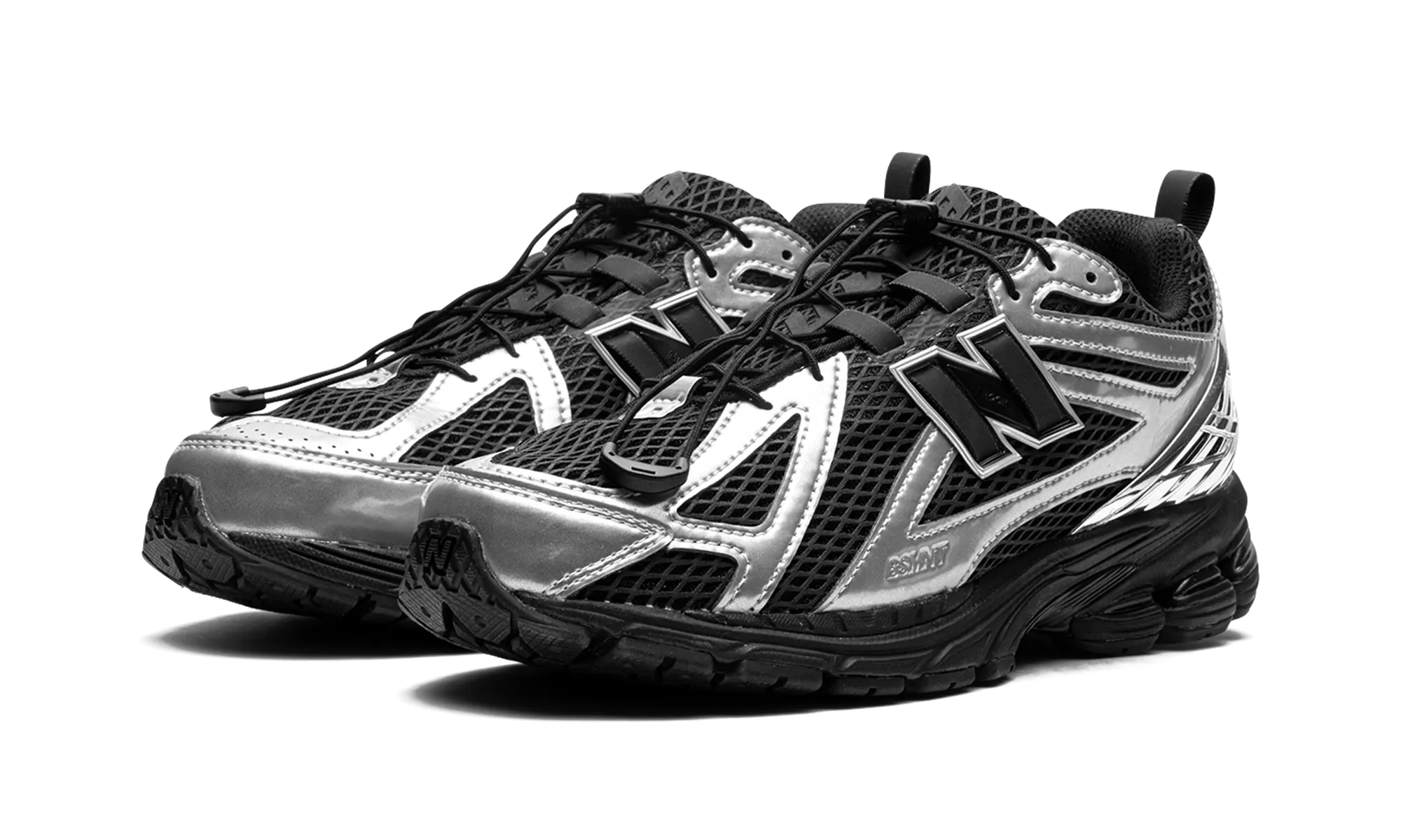 Moisture wicking Track Hike 1906R "The Basement Black Silver"