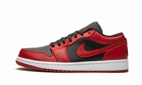 Foot Motion Sculpted stability Jordan 1 Low "Reverse Bred"