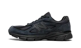 Minimalist Sports Gear 990v4 "JJJJound"