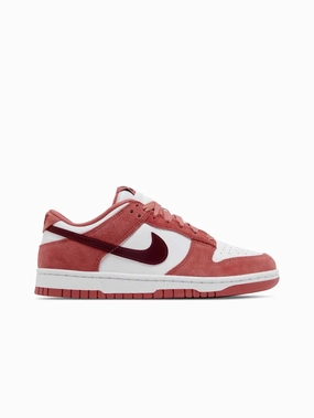 rubber - sole shoes Nike Dunk Low Valentine's Day (2024) (W)