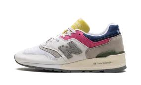 physiologically - comfortable track shoes 997 "Aime Leon Dore - Mismatch"