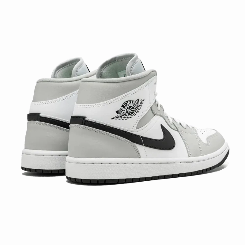 Air Jordan 1 Mid Light Smoke Grey (W) Responsive cushioning