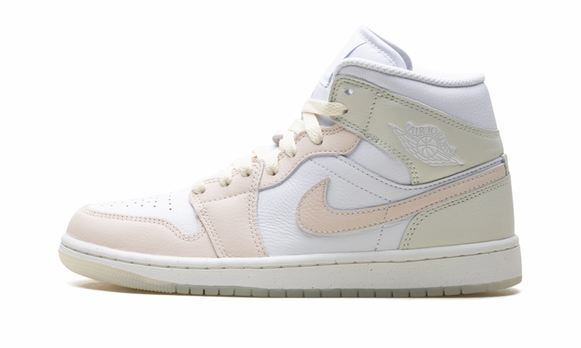 Cushioned look Secure Style Air Jordan 1 Mid SE "White Sea Glass"
