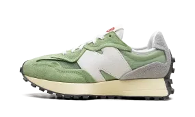 327 "CHIVE AVOCADO" Galaxy Jog Mountain Path