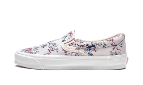 Any Season Friend Out OG Classic Slip-On "Kith - Floral"