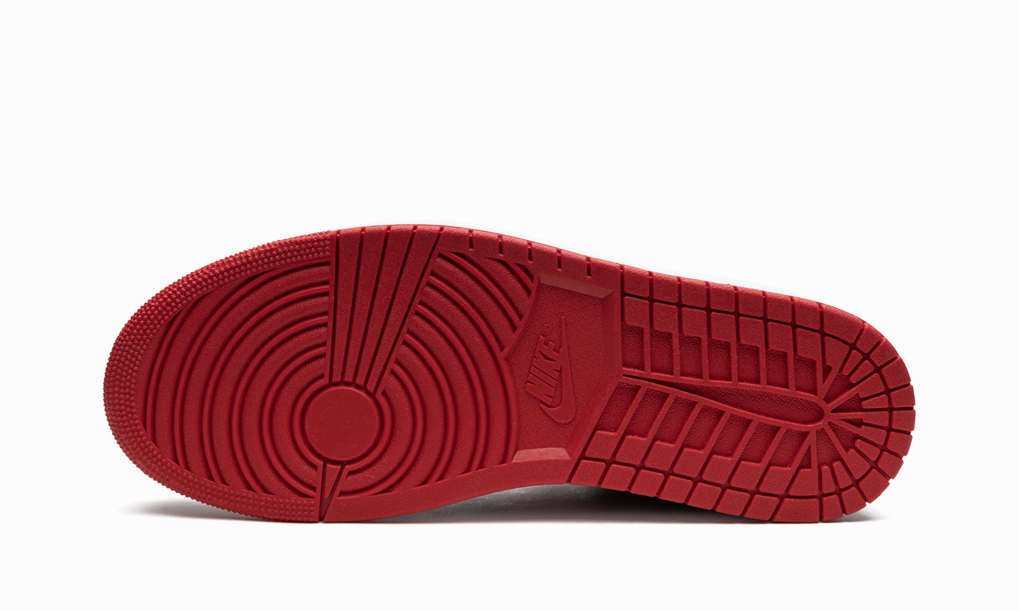 Trend-setting Ground Control Air Jordan 1 High FlyEase "Bred"