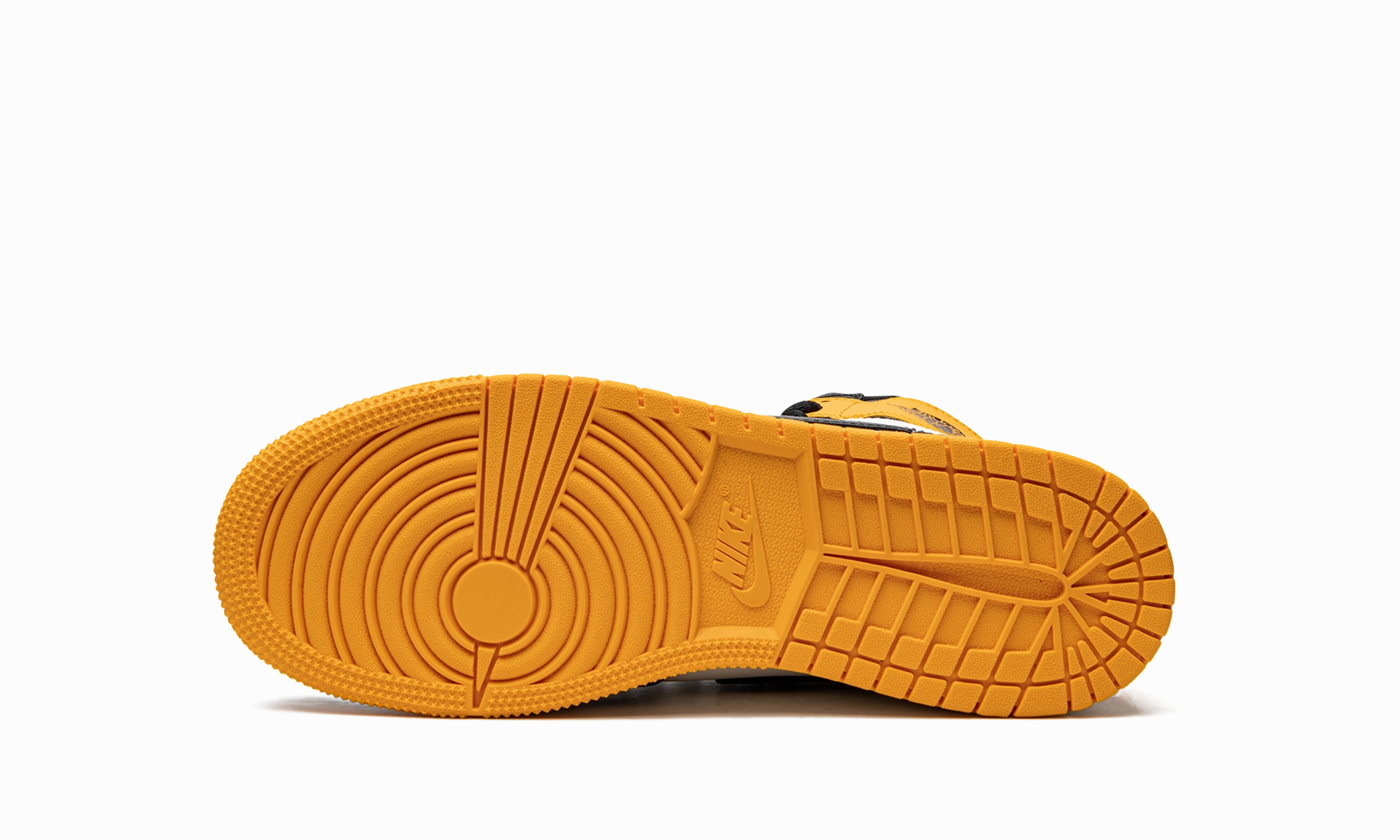 Casual traction Retro-inspired support Air Jordan 1 GS "Yellow Toe"